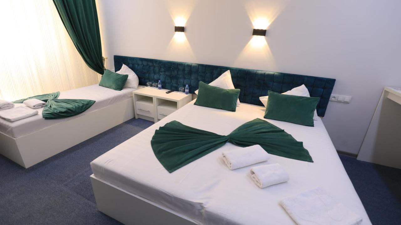 Sharq Hotel Urgench 外观 照片