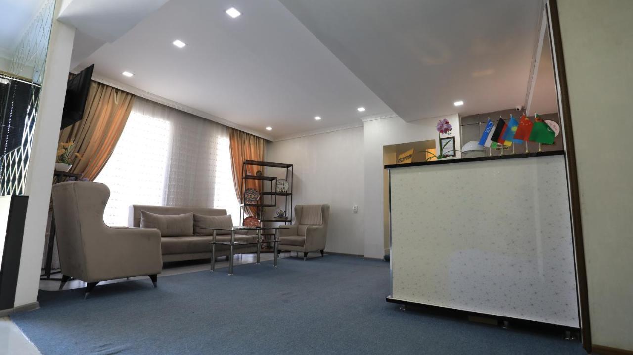 Sharq Hotel Urgench 外观 照片
