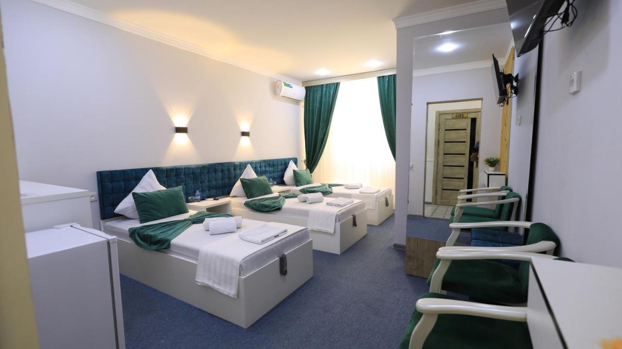 Sharq Hotel Urgench 外观 照片
